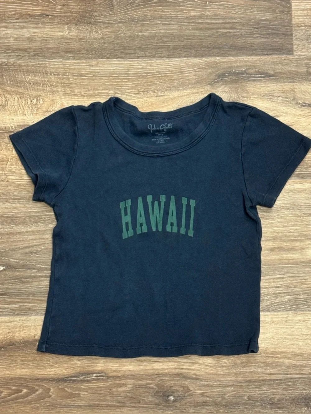 BrandyβMelville John Galt Hawaii Baby Tee Shirt Womenβs Small